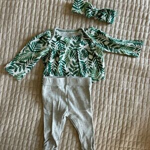 Cloud Island Leaf Print Baby Outfit